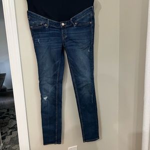 Maternity skinny jeans